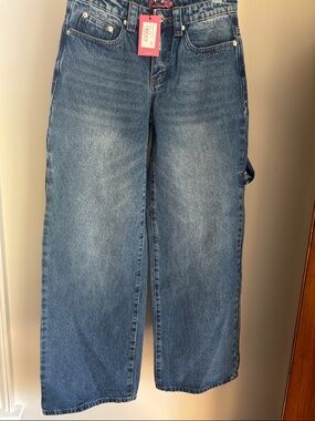 Edikted Wide-Leg Jeans in Medium Blue Wash